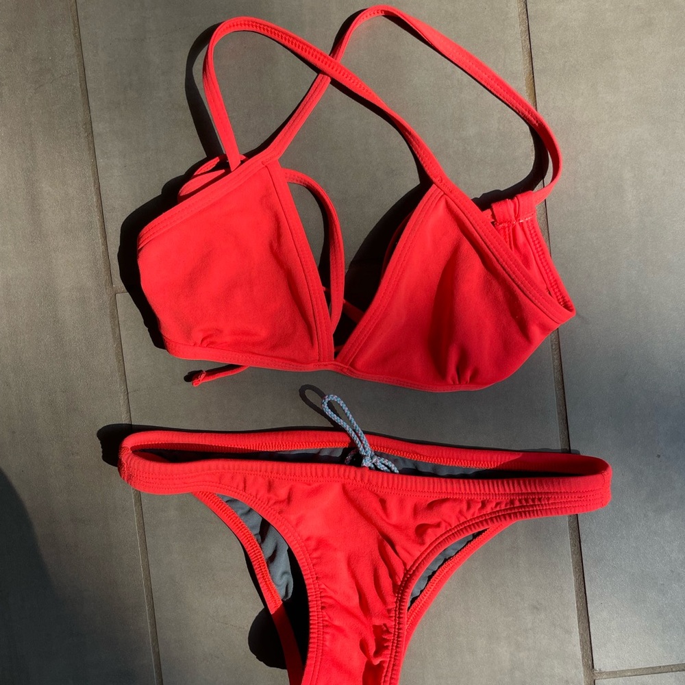 Jolyn Baiting Suit